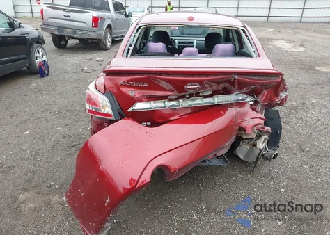 2015 Nissan Altima 2.5 S из США, поврежденный, VIN 1N4AL3AP6FC480549